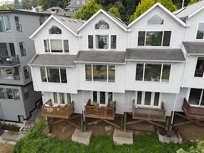 1629 SW Montgomery St Portland, OR 97201