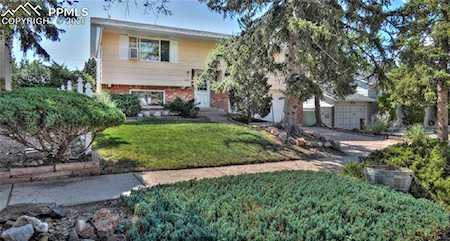 3607 Brentwood Terrace Colorado Springs, CO 80910