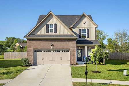1375 Coates Ln Gallatin, TN 37066