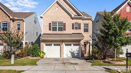 1041 Spacious Skies Lane Durham, NC 27703