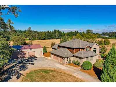 24121 S Jean Way Beavercreek, OR 97004