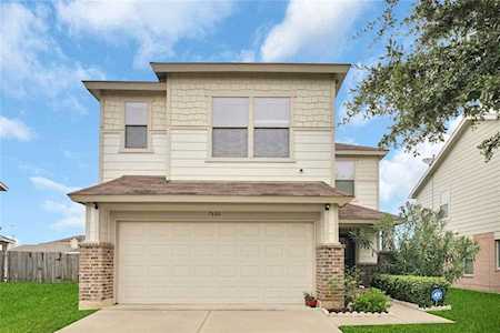 7606 Hillsdale Park Ct Cypress, TX 77433