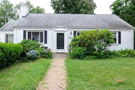 95 Ledgewood Road West Hartford, CT 06107