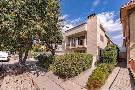 1331 Berkeley Street #5 Santa Monica, CA 90404