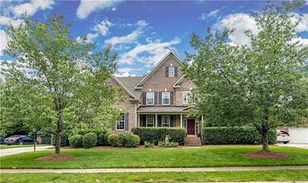 10011 Allyson Park Dr Charlotte, NC 28277