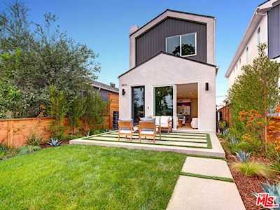 3855 Bledsoe Avenue Los Angeles, CA 90066