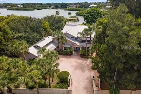 690 Casey Key Rd Nokomis, FL 34275