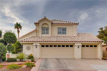 9708 Craighead Ln Las Vegas, NV 89117