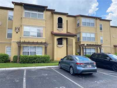 5132 Conroy Rd #18 Orlando, FL 32811