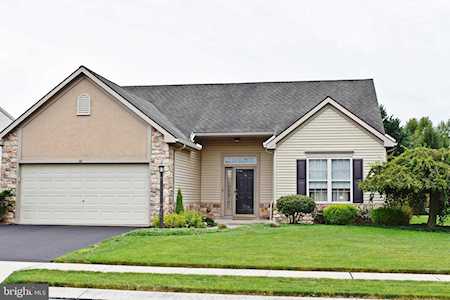 22 Bloomfield Ephrata, PA 17522