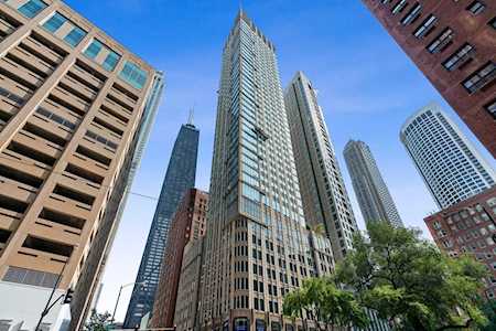 57 E Delaware Place #4101 Chicago, IL 60611