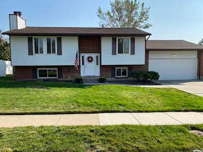 913 W 1935 S Woods Cross, UT 84087