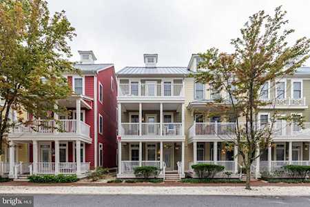 11 Beach Walk Ln Ocean City, MD 21842