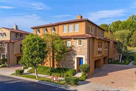53 Gingerwood Irvine, CA 92603