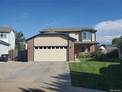 4334 Deephaaven Ct Denver, CO 80239