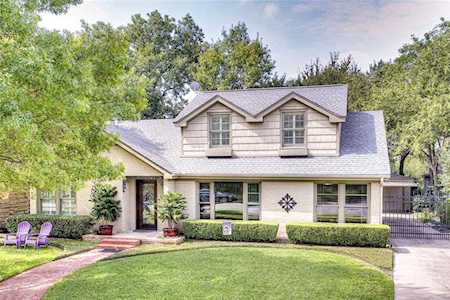2233 Ward Parkway Fort Worth, TX 76110