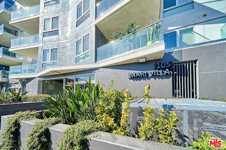 105 Mariposa Avenue #207 Los Angeles, CA 90004