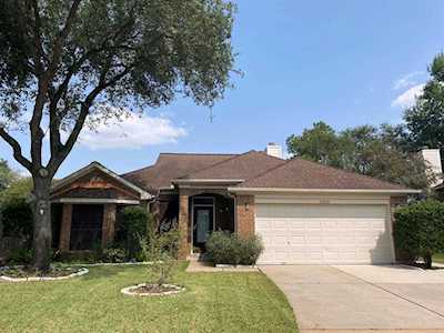 11200 E Travelers Way Circle Houston, TX 77065