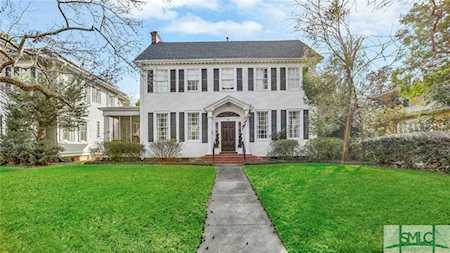 417 E 45th St Savannah, GA 31405