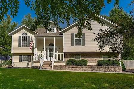 603 Woodson Ln Greenwood, MO 64034