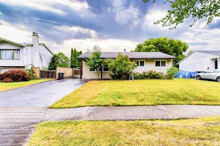6184 Morgan Drive Surrey, BC V3S 5B9