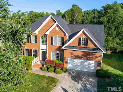 407 Dairy Farm Drive Hillsborough, NC 27278
