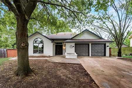 1210 Hyde Park Drive Mckinney, TX 75069