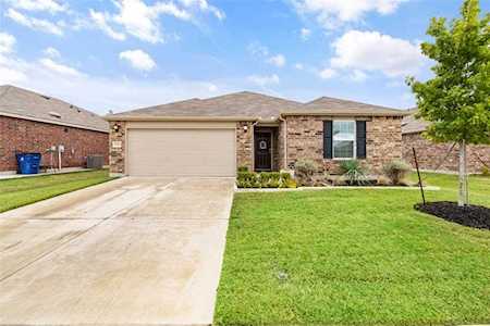 1640 Vernon Drive Aubrey, TX 76227
