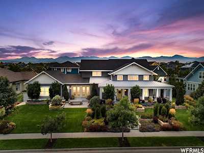 10436 S Vermillion W Dr South Jordan, UT 84009