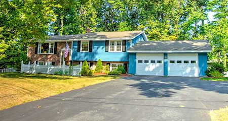 7 Gallup Dr Chelmsford, MA 01824