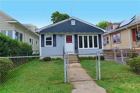 150 Enfield Ave Providence, RI 02908