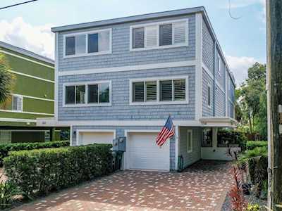 334 2nd St Atlantic Beach, FL 32233