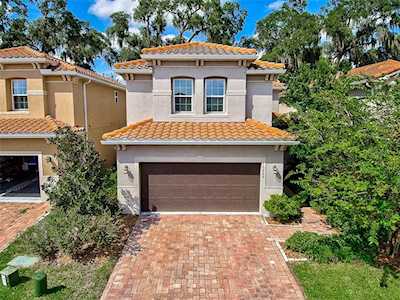 10225 Grand Oak CIRCLE Madeira Beach, FL 33708