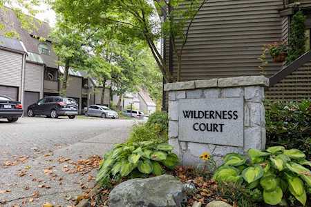 8586 Wilderness Court Burnaby, BC V5A 4B2
