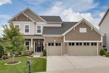 225 Carlton Point Dr Wentzville, MO 63385
