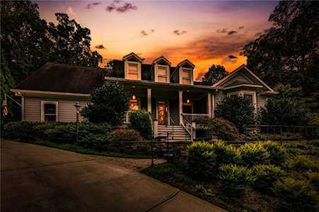 4410 Ashwoody Trl NE Brookhaven, GA 30319