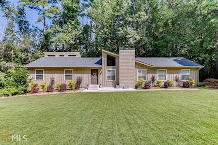3933 Johnson Ferry Dr Marietta, GA 30062