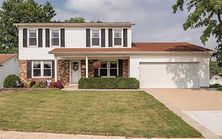 7921 Campion Ln Hazelwood, MO 63042