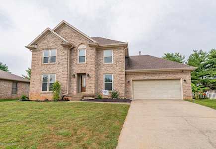3802 Spring Willow Ct Louisville, KY 40299