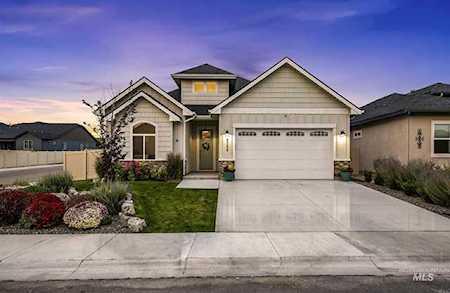 9296 W Tillamook Drive Boise, ID 83709-6153