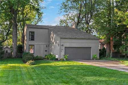 31117 Walker Rd Bay Village, OH 44140