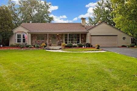 25271 W Elm Grove Dr Barrington, IL 60010