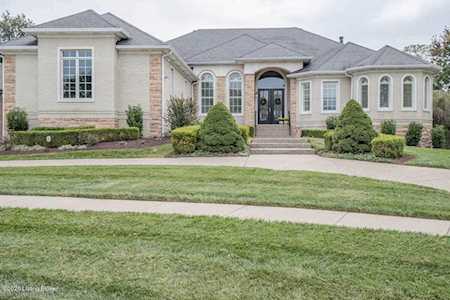 2122 Highland Springs Pl Louisville, KY 40245