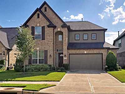 4822 Hickory Branch Ln Sugar Land, TX 77479
