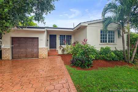 5305 Red Rd Coral Gables, FL 33146