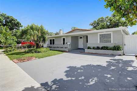 140 NE 57th Ct Oakland Park, FL 33334