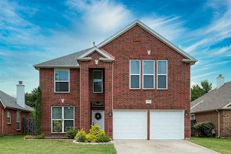 7775 Park Downs Drive Fort Worth, TX 76137