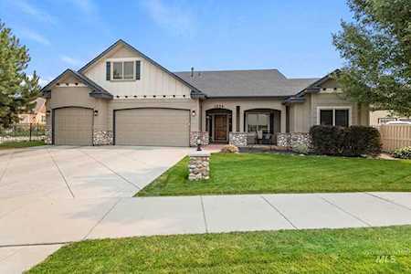 1856 N Waterbrook Way Star, ID 83669