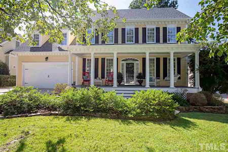102 Maple Crest Court Apex, NC 27502
