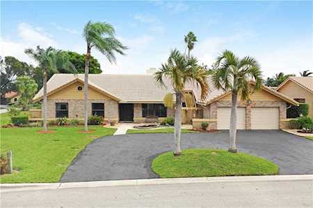 451 NW 112th Ave Coral Springs, FL 33071